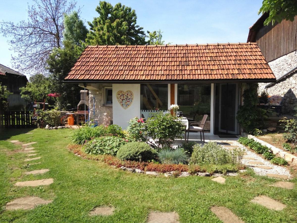 Tiny House With A Big Heart Villa Postojna Kültér fotó